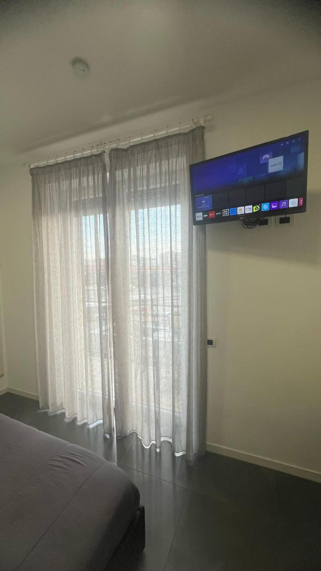 Top Floor Rentrooms Napoli מראה חיצוני תמונה